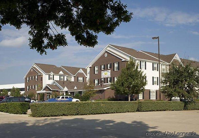 Towneplace Dallas North Arlington