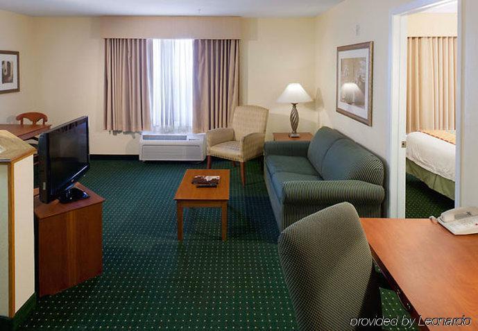 Hotel Towneplace Dallas North Arlington