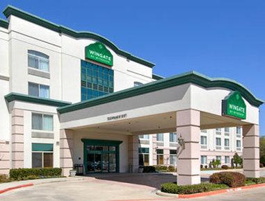 Express & North - Stadium Area By Ihg Hotel