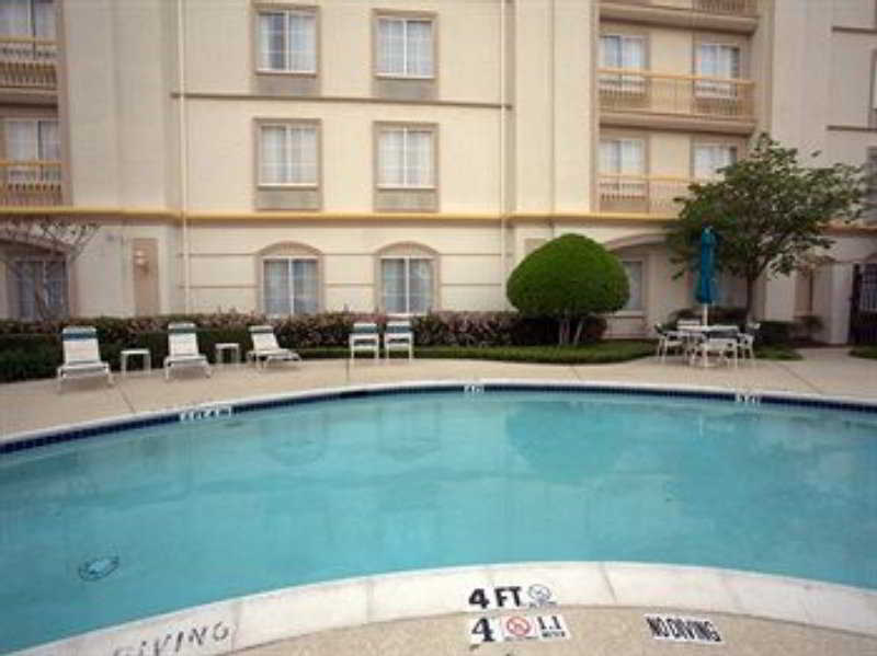 La Quinta By Wyndham Dallas South Arlington
