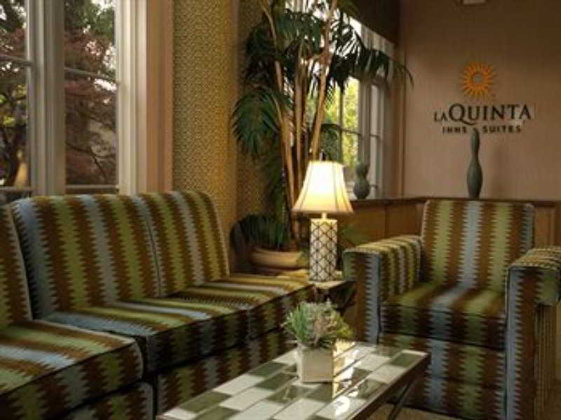 La Quinta By Wyndham Dallas South 3*