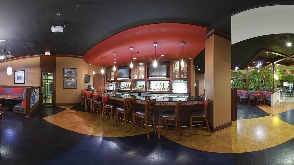 Hotel Crowne Plaza By Ihg 4*