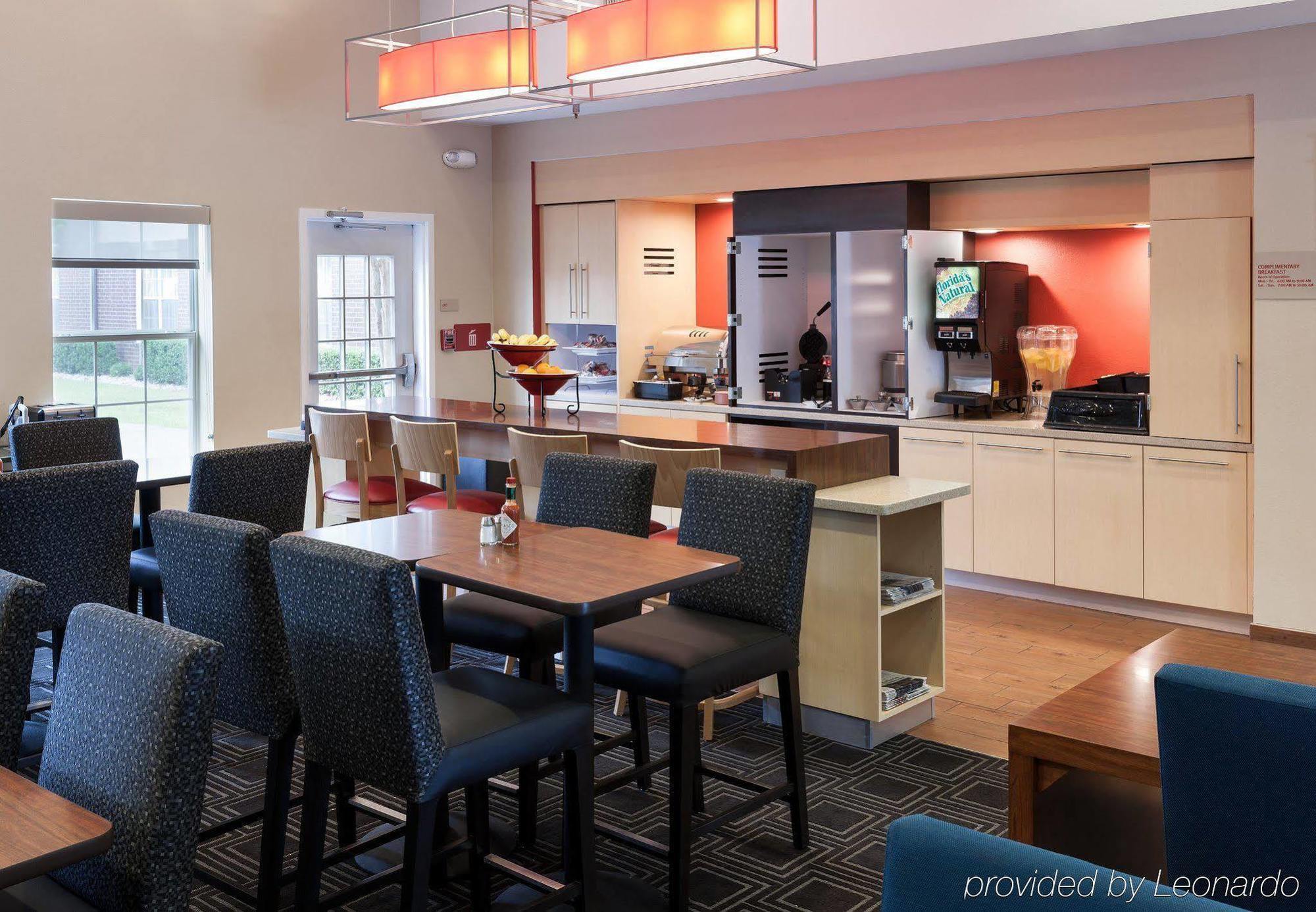 Towneplace Dallas North Hotel Arlington