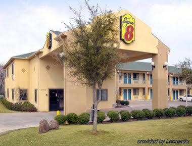 Super 8 By Wyndham East Hotel 2*