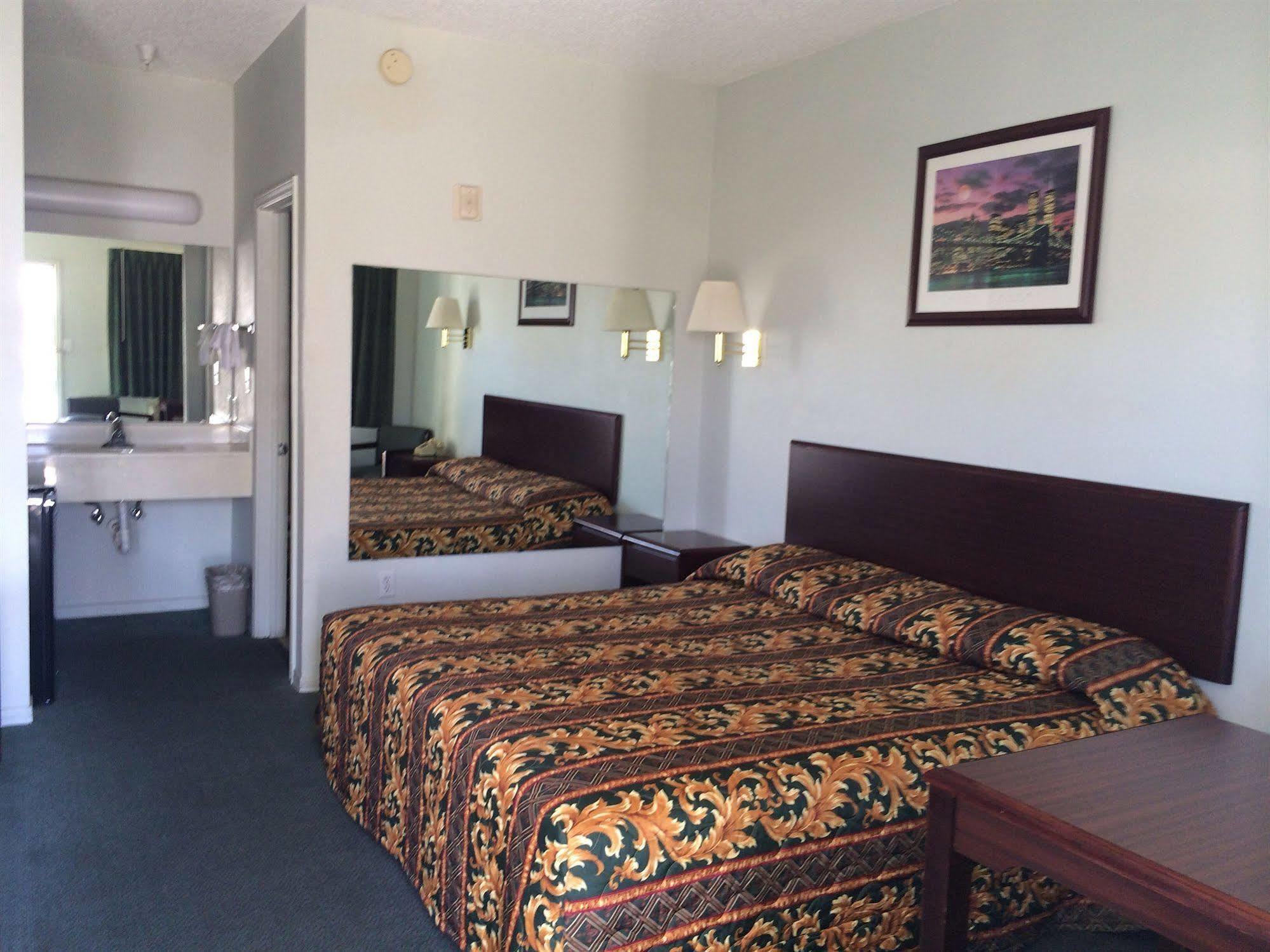 Motel Americas Value Arlington
