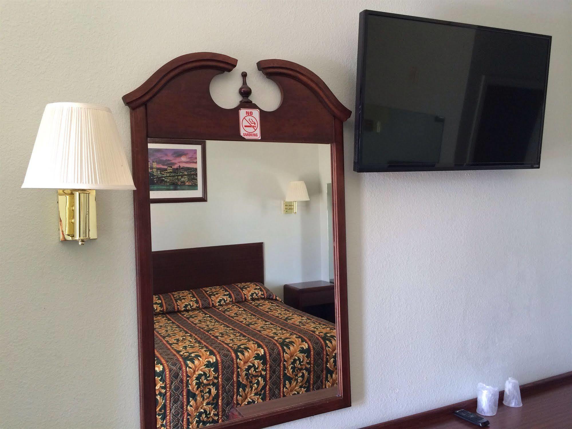 Americas Value Motel