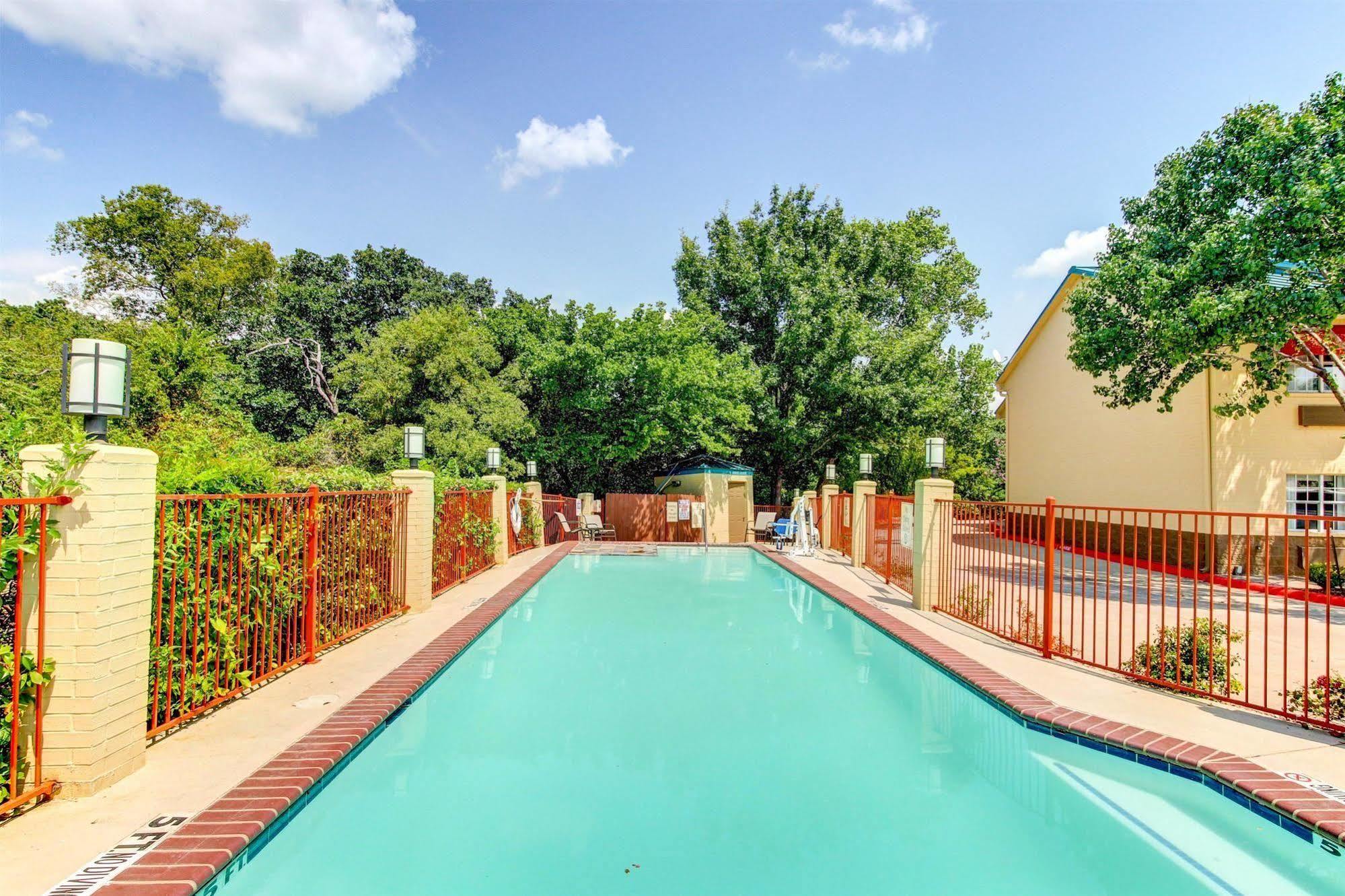 6-arlington, Tx 2* Arlington